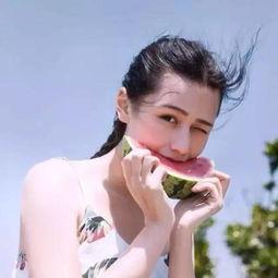 纹身说唱女孩网红吃瓜,揭秘吃瓜背后的故事